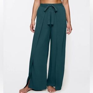 NWT Entro Deep Teal Wide-Leg Pants